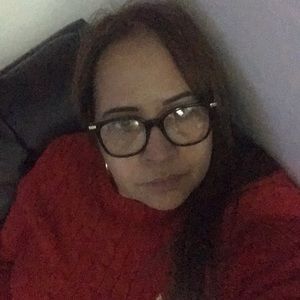 Meet your Posher, Ana